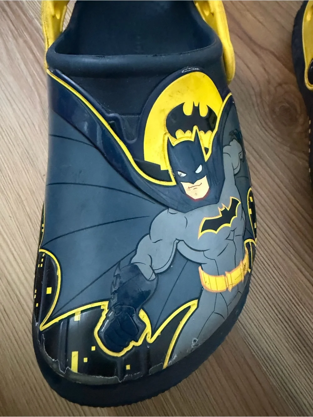 CROCS Batman Kids Clogs in Black and Yellow